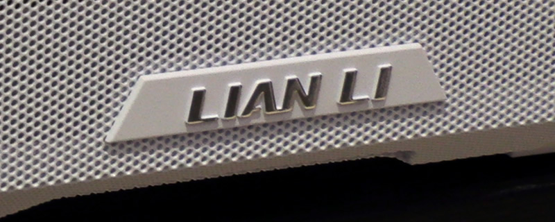 Lian Li LANCOOL 216 PC Case Review