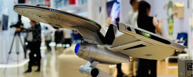 Lenovo showcases USS Enterprise themed PC with Geforce RTX Graphics
