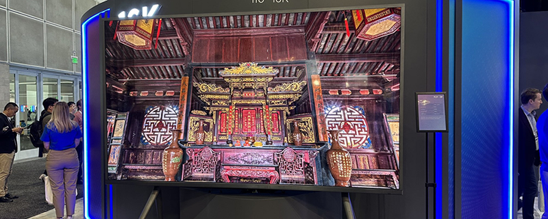 16x more pixels than 4K – BOE shows of the world’s first 110-inch 16K display