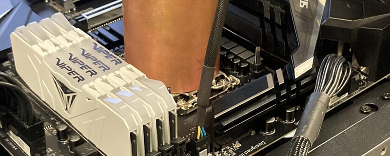 Redditor uses a 4kg chunk of copper to cool an i9 processor
